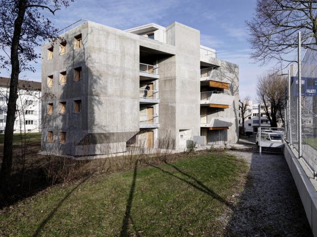 BIM建筑|粗犷的高等感,苏黎世经济实用公寓楼 / Gus Wüstemann BIM建筑|粗犷的高等感,苏黎世经济实用公寓楼 / Gus Wüstemann