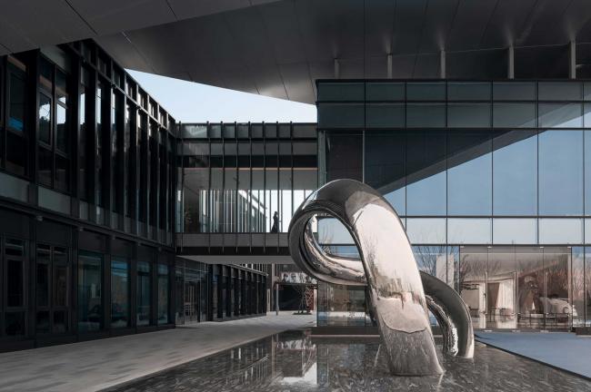 BIM建筑|时间凝固,时光不止——镜头下的空间导演 / 基础源素建筑设计 BIM建筑|时间凝固,时光不止——镜头下的空间导演 / 基础源素建筑设计