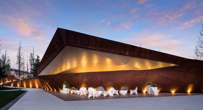 BIM建筑|濑溪河生态体育公园 / 上海天华园林景不雅有限公司 BIM建筑|濑溪河生态体育公园 / 上海天华园林景不雅有限公司