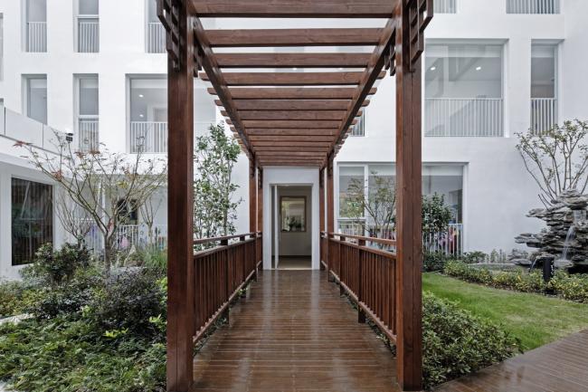 BIM建筑|纯净的花圃碉堡:上海徐汇科技幼儿园 / 元秀万建筑事务所 BIM建筑|纯净的花圃碉堡:上海徐汇科技幼儿园 / 元秀万建筑事务所