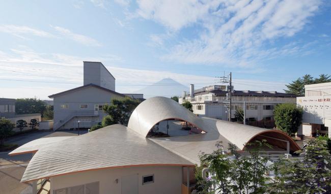 BIM建筑|富士山下,曲线的温顺与魅力:Toranoko 托儿所 / Takashige Yama***a Office BIM建筑|富士山下,曲线的温顺与魅力:Toranoko 托儿所 / Takashige Yama***a Office