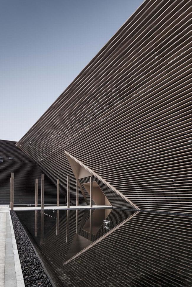 BIM建筑|一组具有雕塑感的盒子:上饶城市计划展览馆、博物馆和档案馆 / 张雷结合建筑事务所 BIM建筑|一组具有雕塑感的盒子:上饶城市计划展览馆、博物馆和档案馆 / 张雷结合建筑事务所