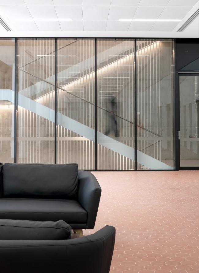 BIM建筑|巨型拱门“支持”下的红砖建筑:悉尼铁路运营中间 BIM建筑|巨型拱门“支持”下的红砖建筑:悉尼铁路运营中间