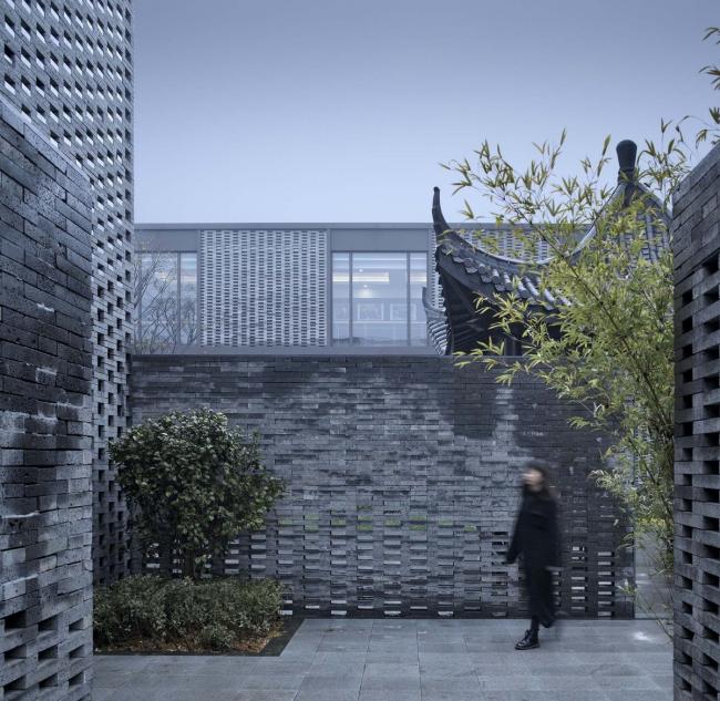 BIM建筑|青石古镇,缕缕乡愁:枫桥经验摆设馆 / 浙江年夜学建筑设计研讨院建筑九院 BIM建筑|青石古镇,缕缕乡愁:枫桥经验摆设馆 / 浙江年夜学建筑设计研讨院建筑九院