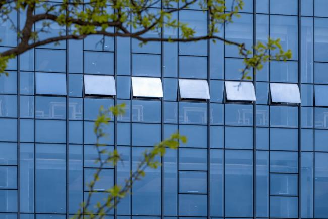 BIM建筑|沃野平原上的一盏“年夜红灯笼”:成都年夜学新藏书楼 / 中国建筑西南设计研讨院 BIM建筑|沃野平原上的一盏“年夜红灯笼”:成都年夜学新藏书楼 / 中国建筑西南设计研讨院