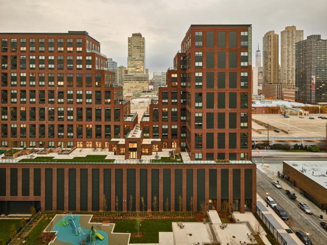 BIM建筑|荒凉丛生中的红色“山谷”:485 Marin 室第楼 BIM建筑|荒凉丛生中的红色“山谷”:485 Marin 室第楼