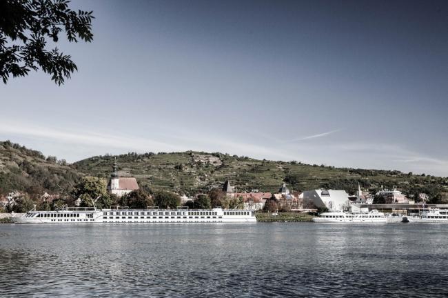 BIM建筑|风中芭蕾,奥地利州立美术馆 / Marte.Marte Architects BIM建筑|风中芭蕾,奥地利州立美术馆 / Marte.Marte Architects