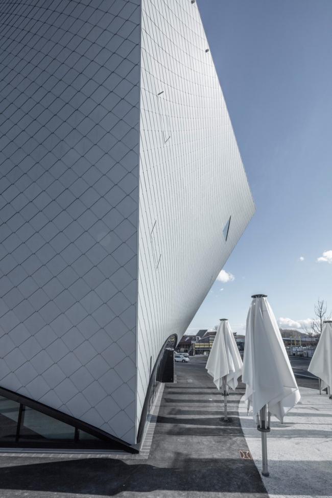 BIM建筑|风中芭蕾,奥地利州立美术馆 / Marte.Marte Architects BIM建筑|风中芭蕾,奥地利州立美术馆 / Marte.Marte Architects