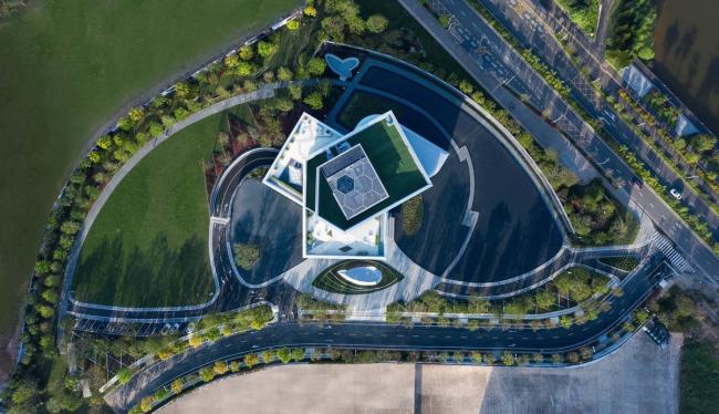 BIM建筑|走马看花,温润剔透:深圳世茂深港国际中间展现馆 / 水石设计 BIM建筑|走马看花,温润剔透:深圳世茂深港国际中间展现馆 / 水石设计