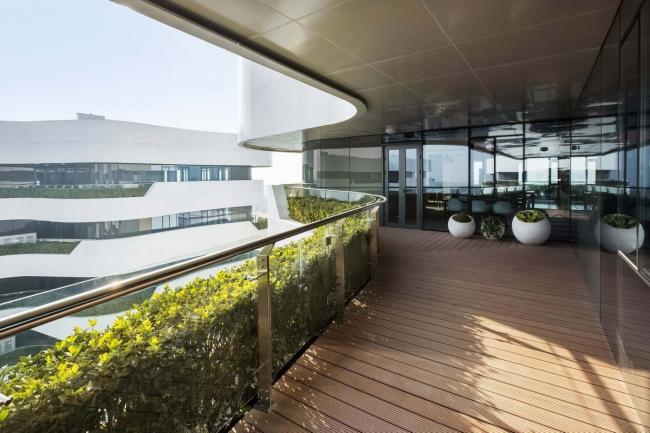 BIM建筑|宛若柔柔翻腾的海浪:天筠产业办公组团 / 第一实践建筑设计 BIM建筑|宛若柔柔翻腾的海浪:天筠产业办公组团 / 第一实践建筑设计