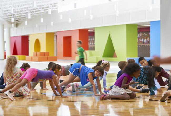 BIM建筑|开放互动,融进几何元素:罗克福德公立小学 / CannonDesign BIM建筑|开放互动,融进几何元素:罗克福德公立小学 / CannonDesign