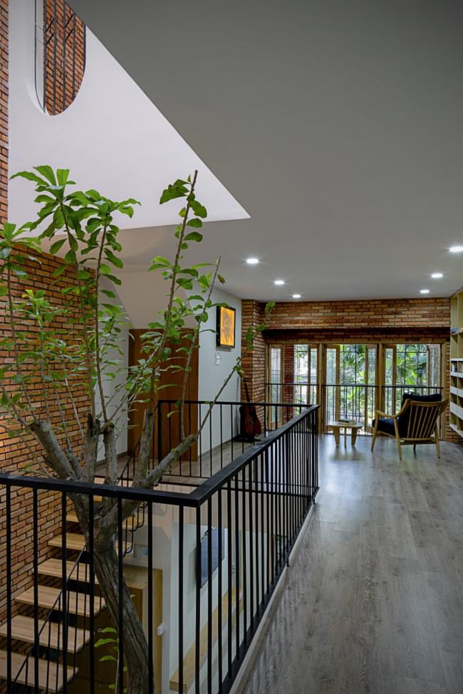 BIM建筑|空间嵌套,会呼吸的热带室第 / IZ Architects BIM建筑|空间嵌套,会呼吸的热带室第 / IZ Architects