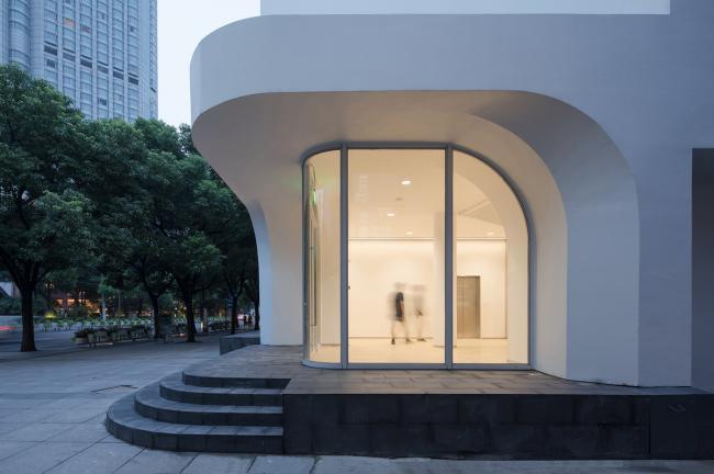 BIM建筑|直面微风,温顺而强盛的气场——静安商楼建筑更新 / ArchUnits|一栋设计工作室 BIM建筑|直面微风,温顺而强盛的气场——静安商楼建筑更新 / ArchUnits|一栋设计工作室