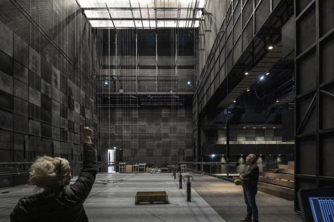 BIM建筑|“MÉCA文化经济创意中间”,喷砂混凝土的资料质感 / BIG BIM建筑|“MÉCA文化经济创意中间”,喷砂混凝土的资料质感 / BIG