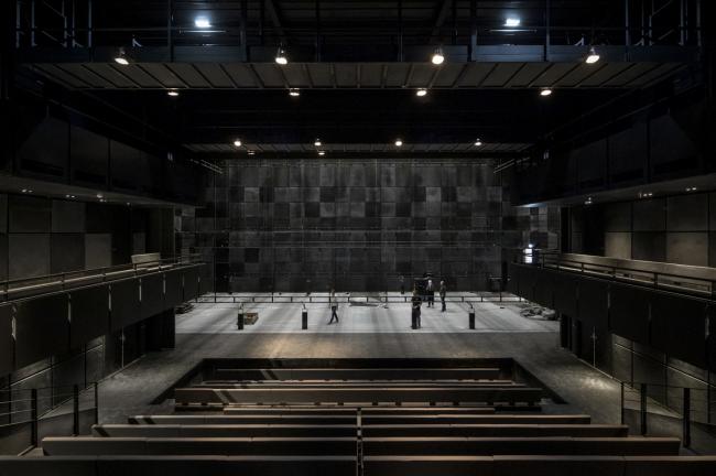 BIM建筑|“MÉCA文化经济创意中间”,喷砂混凝土的资料质感 / BIG BIM建筑|“MÉCA文化经济创意中间”,喷砂混凝土的资料质感 / BIG