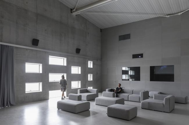 BIM建筑|“MÉCA文化经济创意中间”,喷砂混凝土的资料质感 / BIG BIM建筑|“MÉCA文化经济创意中间”,喷砂混凝土的资料质感 / BIG