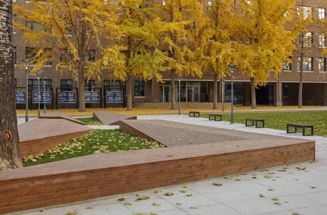 BIM建筑|重讲校园故事——北年夜附中本校及向阳将来黉舍两校园景不雅改革 / Crossboundaries BIM建筑|重讲校园故事——北年夜附中本校及向阳将来黉舍两校园景不雅改革 / Crossboundaries