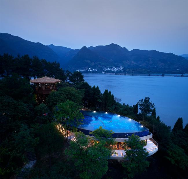 BIM建筑|星船——富春江干的空中泳池 / 中国美术学院景致建筑设计研讨总院 BIM建筑|星船——富春江干的空中泳池 / 中国美术学院景致建筑设计研讨总院