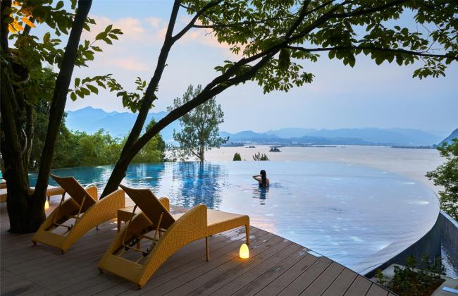 BIM建筑|星船——富春江干的空中泳池 / 中国美术学院景致建筑设计研讨总院 BIM建筑|星船——富春江干的空中泳池 / 中国美术学院景致建筑设计研讨总院