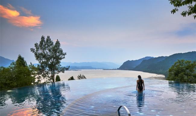 BIM建筑|星船——富春江干的空中泳池 / 中国美术学院景致建筑设计研讨总院 BIM建筑|星船——富春江干的空中泳池 / 中国美术学院景致建筑设计研讨总院