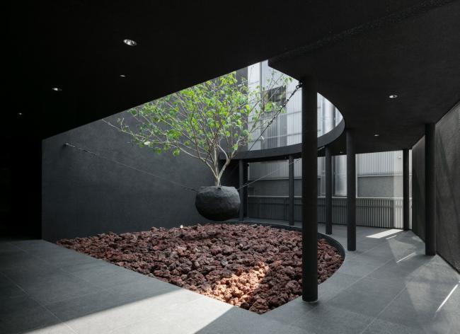 BIM建筑|灵活几何,如宇宙暗物资般神秘:Juun.J 旗舰店 / WGNB BIM建筑|灵活几何,如宇宙暗物资般神秘:Juun.J 旗舰店 / WGNB