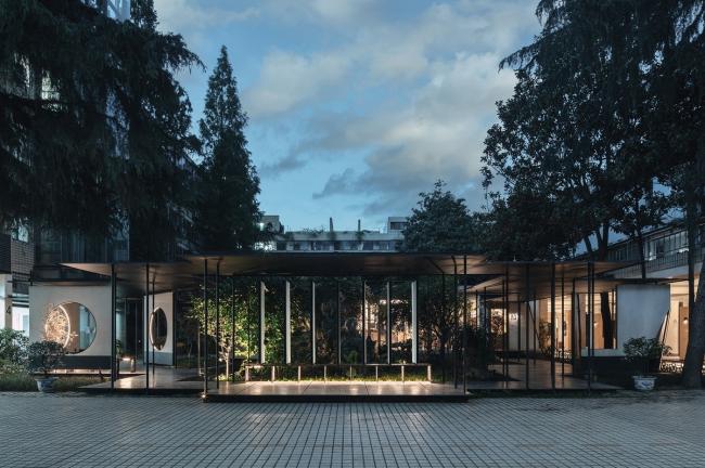 BIM建筑|侠客岛花圃岛天井更新 / 門口建筑工作室 BIM建筑|侠客岛花圃岛天井更新 / 門口建筑工作室