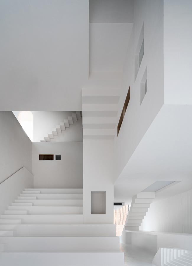 BIM建筑|京城最“美”摄影馆:IYZ爱燕子 / 恒田设计 BIM建筑|京城最“美”摄影馆:IYZ爱燕子 / 恒田设计