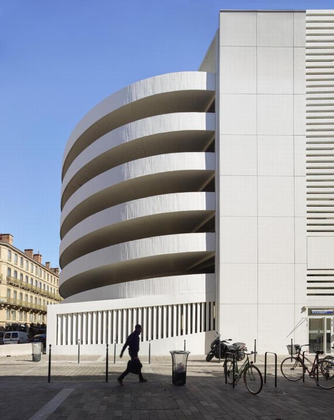 BIM建筑|优美之下,不羁于世:维克多·雨果泊车场改革 BIM建筑|优美之下,不羁于世:维克多·雨果泊车场改革