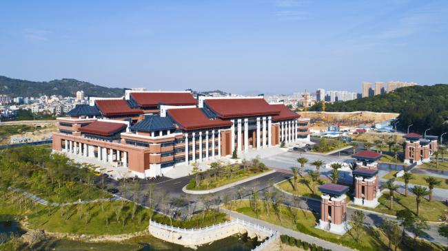 BIM建筑|古法今用,红色赞歌——谷文昌干部学院(一期)综合讲授楼 / 中国建筑科学研讨院厦门分院 BIM建筑|古法今用,红色赞歌——谷文昌干部学院(一期)综合讲授楼 / 中国建筑科学研讨院厦门分院