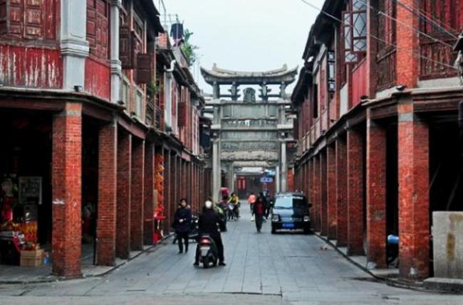 BIM建筑|古法今用,红色赞歌——谷文昌干部学院(一期)综合讲授楼 / 中国建筑科学研讨院厦门分院 BIM建筑|古法今用,红色赞歌——谷文昌干部学院(一期)综合讲授楼 / 中国建筑科学研讨院厦门分院