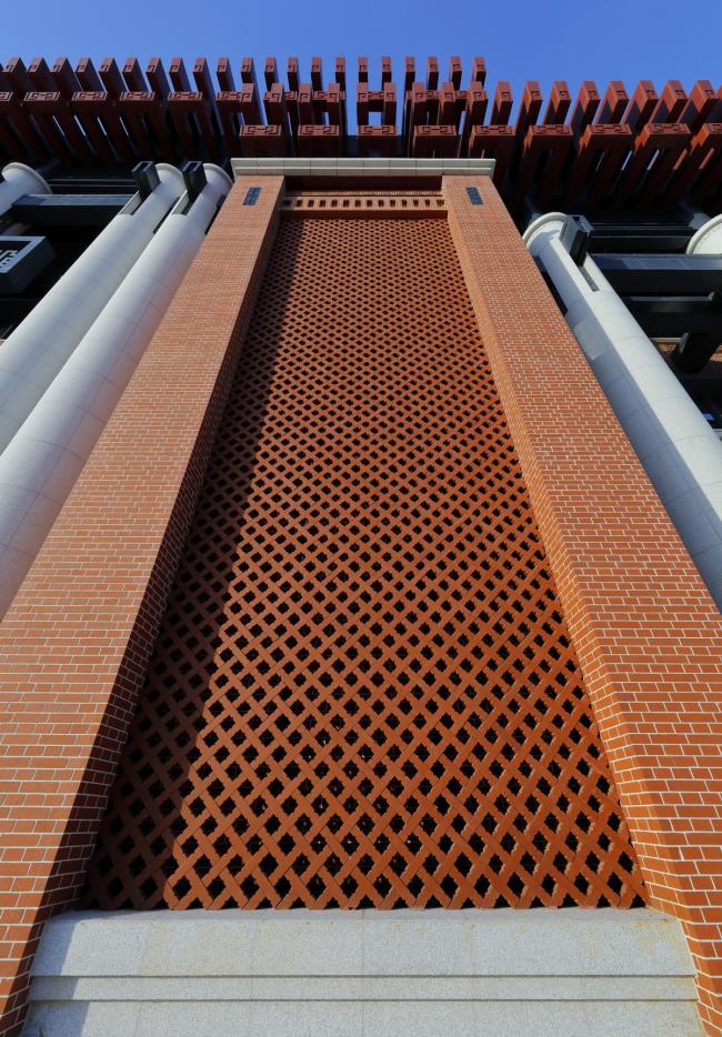 BIM建筑|古法今用,红色赞歌——谷文昌干部学院(一期)综合讲授楼 / 中国建筑科学研讨院厦门分院 BIM建筑|古法今用,红色赞歌——谷文昌干部学院(一期)综合讲授楼 / 中国建筑科学研讨院厦门分院