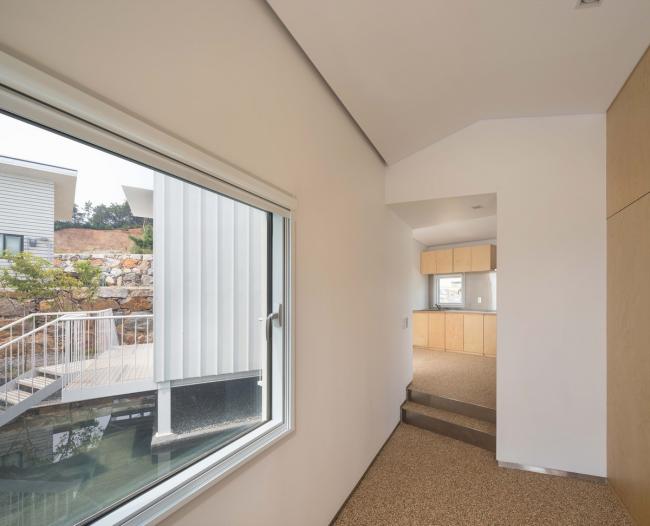 BIM建筑|碧湖之畔,丛林之间:飘浮立方体室第 / Younghan Chung Architects BIM建筑|碧湖之畔,丛林之间:飘浮立方体室第 / Younghan Chung Architects