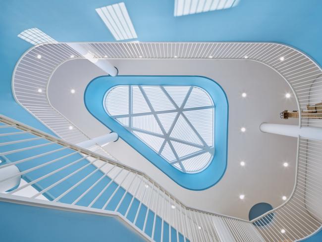 BIM建筑|杭州市成功小学从属幼儿园 / 浙江年夜学建筑设计研讨院 BIM建筑|杭州市成功小学从属幼儿园 / 浙江年夜学建筑设计研讨院