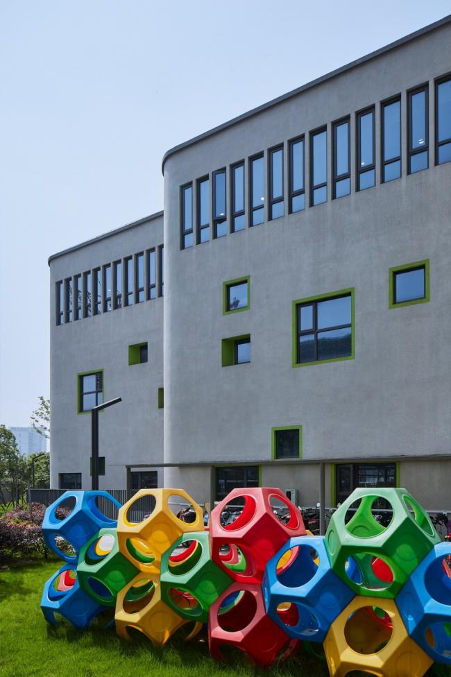 BIM建筑|杭州市成功小学从属幼儿园 / 浙江年夜学建筑设计研讨院 BIM建筑|杭州市成功小学从属幼儿园 / 浙江年夜学建筑设计研讨院