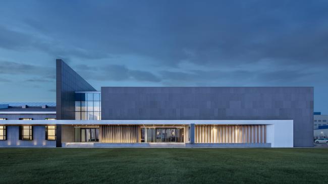 BIM建筑|腾龙公寓,用“光”和“风”俘获空间 / CUN寸DESIGN BIM建筑|腾龙公寓,用“光”和“风”俘获空间 / CUN寸DESIGN