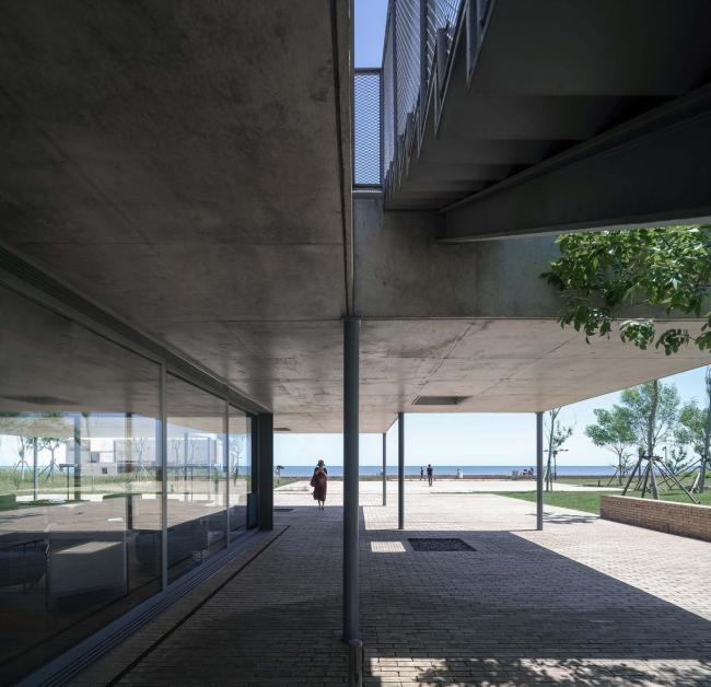 BIM建筑|海边 y 餐厅 / 直向建筑 BIM建筑|海边 y 餐厅 / 直向建筑