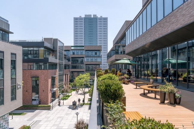 BIM建筑|年夜宁中间广场三期+PHILIPS飞利浦年夜中华区总部园区 / COLORFULL昱景设计 BIM建筑|年夜宁中间广场三期+PHILIPS飞利浦年夜中华区总部园区 / COLORFULL昱景设计