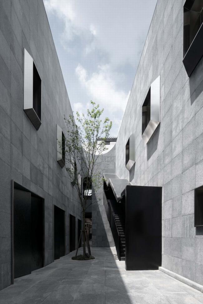 BIM建筑|有浪 | 扬州慢×新华书店 / Wutopia Lab BIM建筑|有浪 | 扬州慢×新华书店 / Wutopia Lab