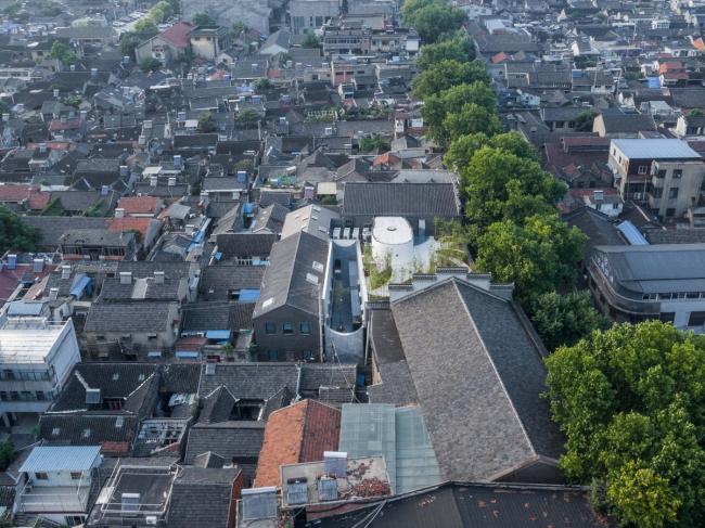 BIM建筑|有浪 | 扬州慢×新华书店 / Wutopia Lab BIM建筑|有浪 | 扬州慢×新华书店 / Wutopia Lab