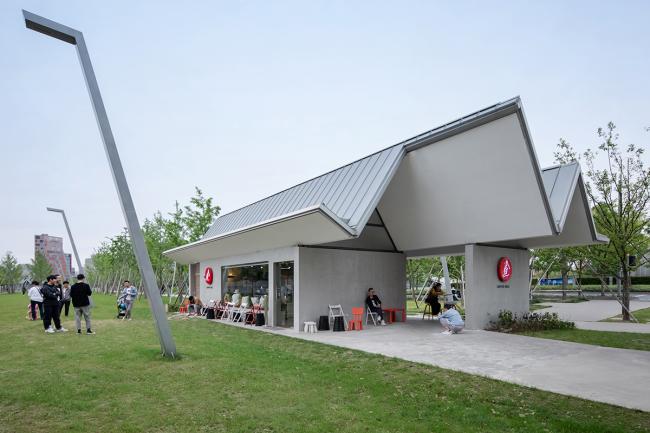 BIM建筑|家的延长:云锦路运动之家 / 山川秀建筑事务所 BIM建筑|家的延长:云锦路运动之家 / 山川秀建筑事务所