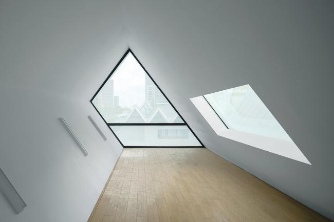 BIM建筑|家的延长:云锦路运动之家 / 山川秀建筑事务所 BIM建筑|家的延长:云锦路运动之家 / 山川秀建筑事务所