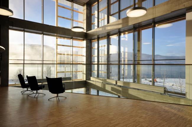 BIM建筑|傲然矗立,引航明灯:挪威船埠“灯塔之家” / Børve Borchsenius Arkitekter BIM建筑|傲然矗立,引航明灯:挪威船埠“灯塔之家” / Børve Borchsenius Arkitekter