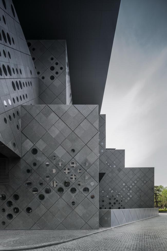 BIM建筑|摄影:北京嘉德艺术中间 / 杨斌 BIM建筑|摄影:北京嘉德艺术中间 / 杨斌