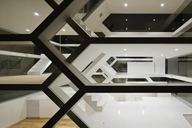 BIM建筑|寻找虚拟与实际之间的衔接:S 室第 / 柄泽祐辅建筑设计事务所 建筑鉴赏 第15张-BIM建筑网 BIM建筑|寻找虚拟与实际之间的衔接:S 室第 / 柄泽祐辅建筑设计事务所 建筑鉴赏 第15张