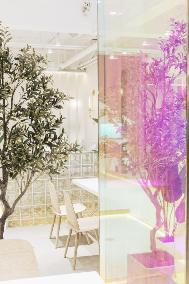 BIM建筑|卉咖啡生涯馆——打消实际的樊篱,保定 / 张家赫 建筑鉴赏 第12张-BIM建筑网 BIM建筑|卉咖啡生涯馆——打消实际的樊篱,保定 / 张家赫 建筑鉴赏 第12张