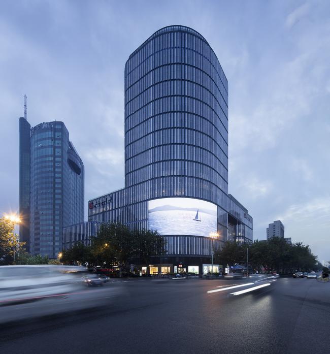 BIM建筑|以一袭富丽的着装回来:杭州国年夜城市广场 / gmp 建筑鉴赏 第3张-BIM建筑网 BIM建筑|以一袭富丽的着装回来:杭州国年夜城市广场 / gmp 建筑鉴赏 第3张