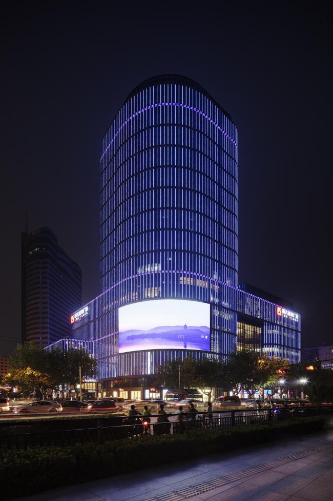 BIM建筑|以一袭富丽的着装回来:杭州国年夜城市广场 / gmp 建筑鉴赏 第4张-BIM建筑网 BIM建筑|以一袭富丽的着装回来:杭州国年夜城市广场 / gmp 建筑鉴赏 第4张