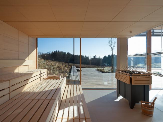 BIM建筑|错落于丘陵原野之上的疗养中间 / Dietger Wissounig Architekten 建筑鉴赏 第11张-BIM建筑网 BIM建筑|错落于丘陵原野之上的疗养中间 / Dietger Wissounig Architekten 建筑鉴赏 第11张