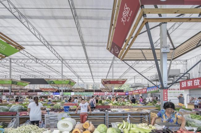 BIM建筑|成功市场姑且安顿点 / 罗宇杰工作室 建筑鉴赏 第11张-BIM建筑网 BIM建筑|成功市场姑且安顿点 / 罗宇杰工作室 建筑鉴赏 第11张