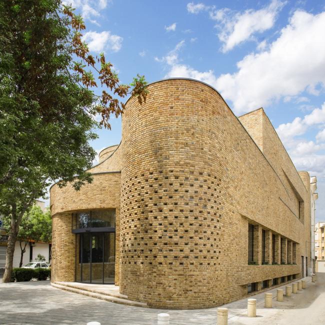 BIM建筑|在社会纷争中保存文明的最后庄严:Cheshm-o-Cheragh集市 / ABAR Office 建筑鉴赏 第7张-BIM建筑网 BIM建筑|在社会纷争中保存文明的最后庄严:Cheshm-o-Cheragh集市 / ABAR Office 建筑鉴赏 第7张